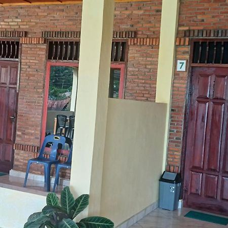 Hotel Toba Boi Tuk Tuk Esterno foto