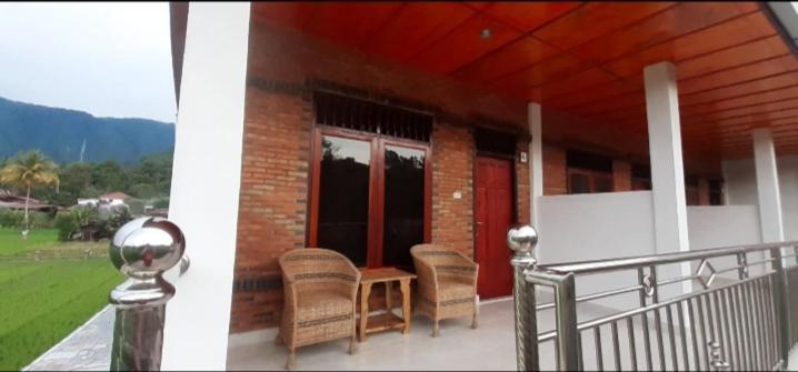 Hotel Toba Boi Tuk Tuk Esterno foto