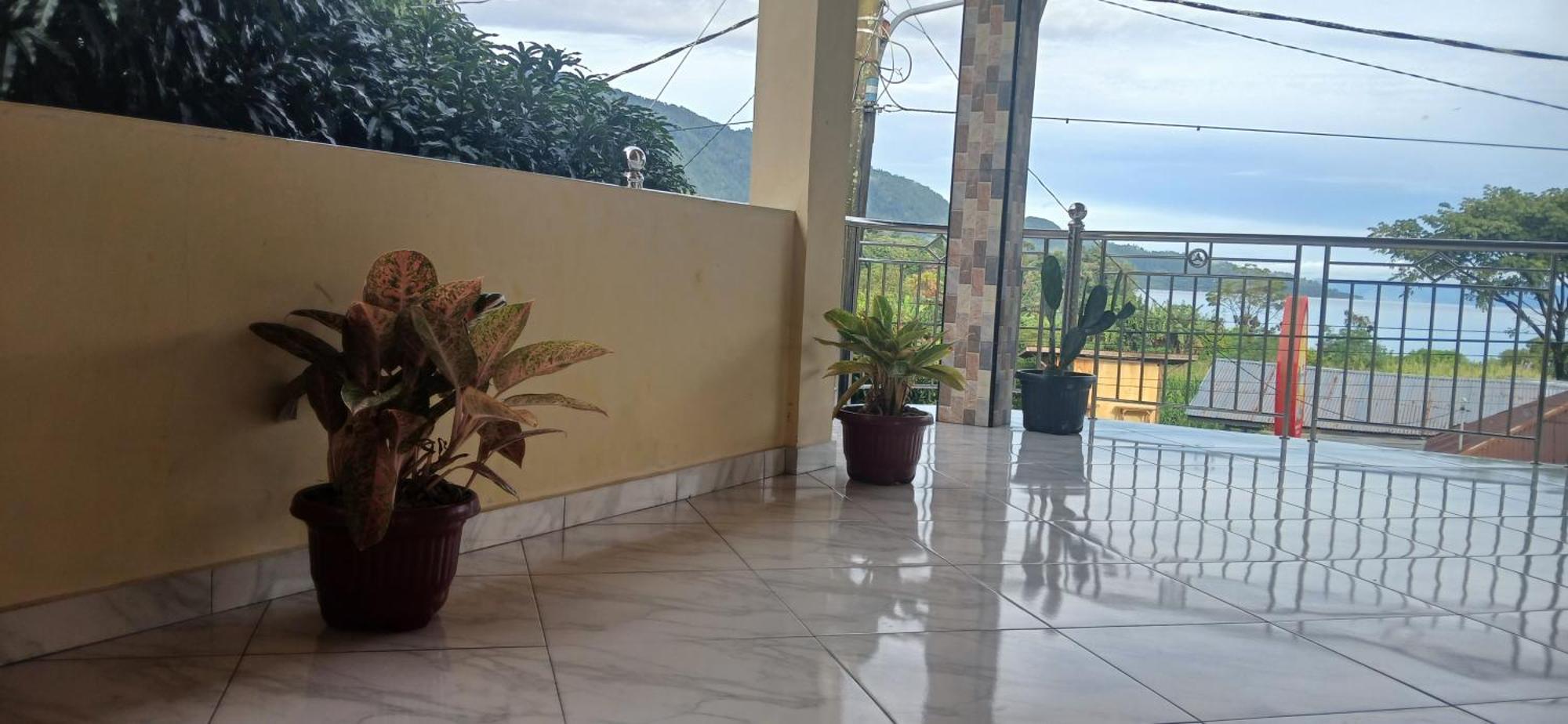 Hotel Toba Boi Tuk Tuk Esterno foto